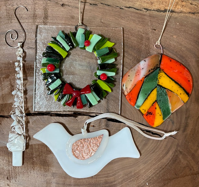 Oct. 24, 1-4pm Holiday Ornaments